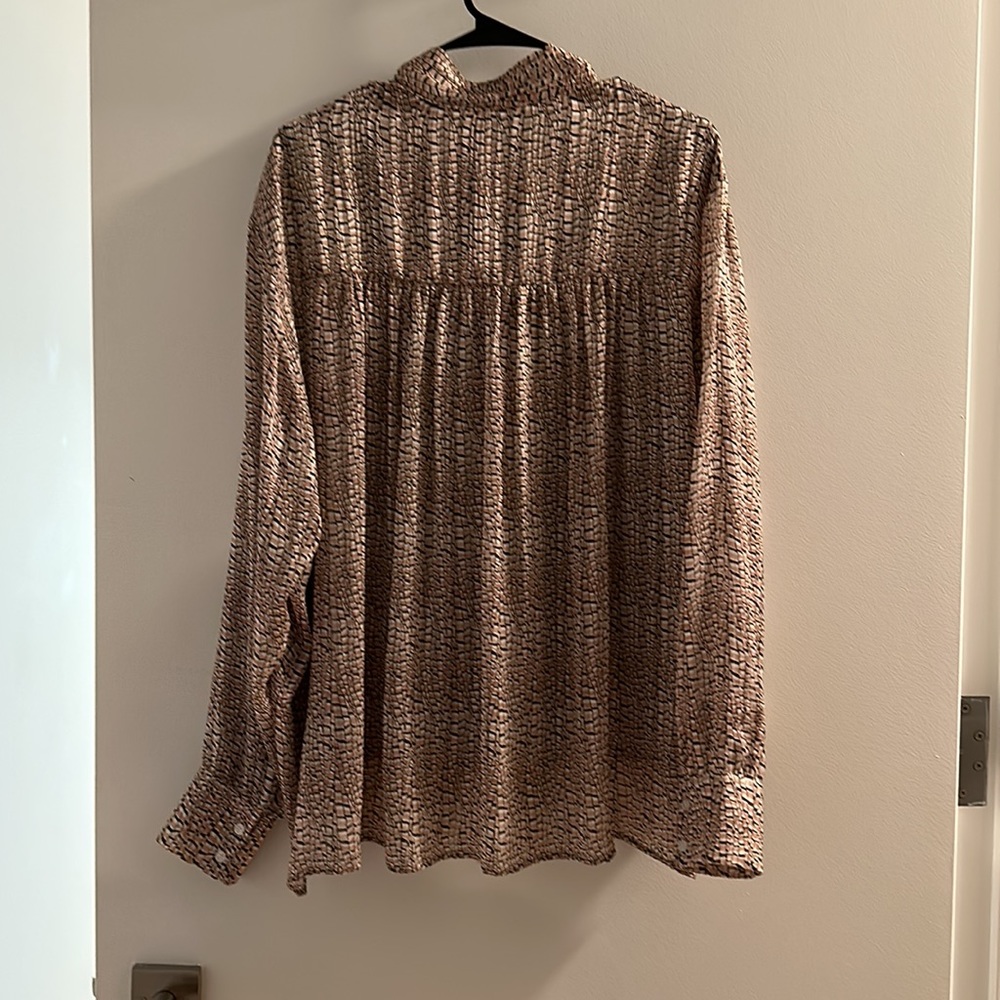 Reiss button down patterned top - Picture 8 of 10